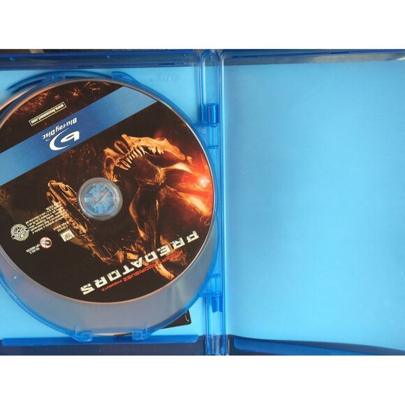 Predators (Blu-ray Disc, 2010, 2-Disc Set, Plus Digital Copy) w/Adrien Brody - Picture 4 of 7